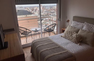 Аренда двухкомнатной квартиры с балконом без мебели, Буэнос-Айрес, Аргентина