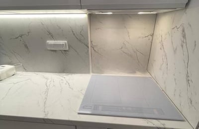 Location d’un appartement moderne de deux pièces de 52 m² en centre-ville, Belgrade, Serbie