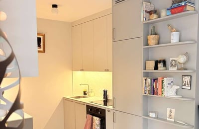 Аренда стильной двухкомнатной квартиры 43 м² с приватным садом, Варшава, Польша