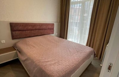 Аренда уютной квартиры с балконом 40 м², Батуми, Грузия