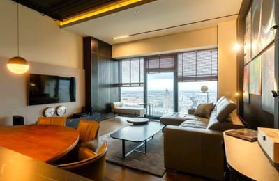 Miete einer luxuriösen Designer-Zweizimmerwohnung mit 61 m² im Premium-Wohnkomplex West 65, Belgrad, Serbien