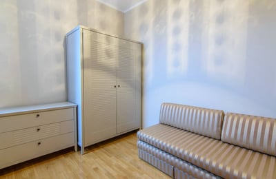 Аренда светлой трехкомнатной квартиры 100 м² в центре города, Белград, Сербия