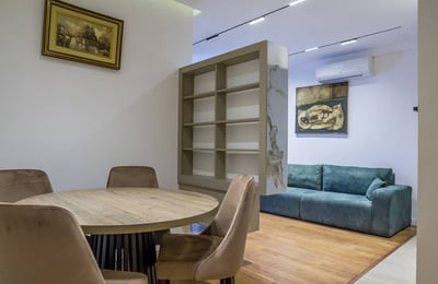 Rent of a comfortable two-room apartment, 40 m², Vračar district, Belgrade, Serbia