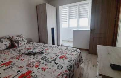 Rent of a comfortable three-room apartment, 54 m², Tomis Nord, Constanța, Romania