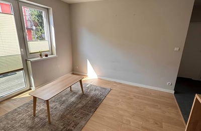 Rent of a furnished two-room apartment, 41 m², Rakowice district, Kraków, Poland