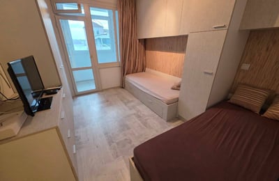 Аренда уютной двухкомнатной квартиры в районе Славейков, Бургас, Болгария