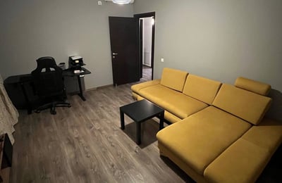 Rent of a bright furnished two-room apartment near Titan Park, Bucharest, Romania
