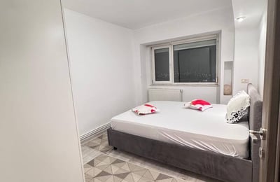 Rent of a comfortable two-room apartment, 65 m², Casa de Cultura, Constanța, Romania