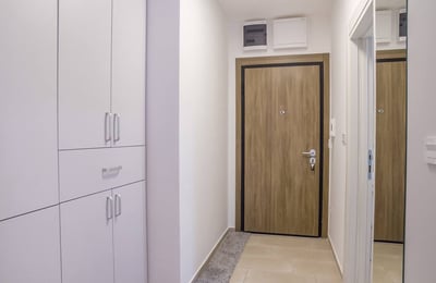 Аренда двухкомнатной квартиры 42 м² в новом современном ЖК Green Residence, Белград, Сербия