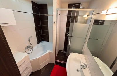 Rent of a spacious 3-room apartment, 81 m², in Nové Mesto, Bratislava, Slovakia