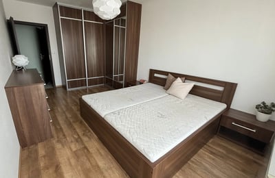 Rent of a spacious 3-room apartment, 81 m², in Nové Mesto, Bratislava, Slovakia