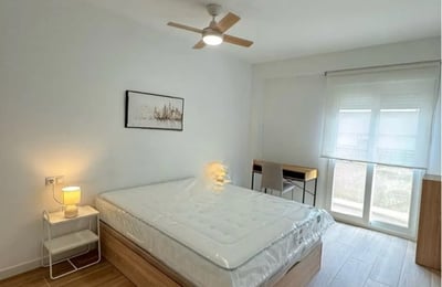 Аренда уютного и светлого пентхауса 45 м² в районе Altozano, Аликанте, Испания