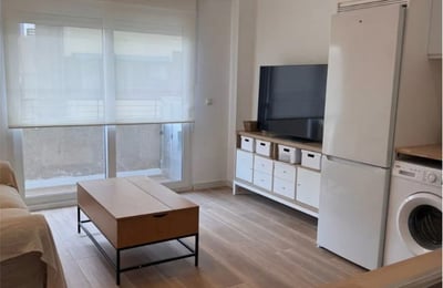 Аренда уютного и светлого пентхауса 45 м² в районе Altozano, Аликанте, Испания