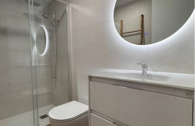 Аренда уютного и светлого пентхауса 45 м² в районе Altozano, Аликанте, Испания