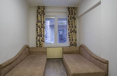 Аренда комфортной трехкомнатной квартиры 49 м² в центре Белграда, Сербия