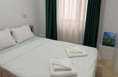 Rent of a comfortable 3-room apartment, 75 m², Mamaia, Constanța, Romania