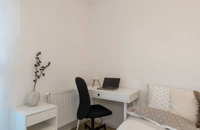 Location d’appartements lumineux de 2 pièces, 44 m², Podgórze, Cracovie, Pologne