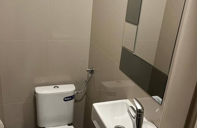 Аренда уютной меблированной трехкомнатной квартиры 77 м² во Врачаре, Белград, Сербия