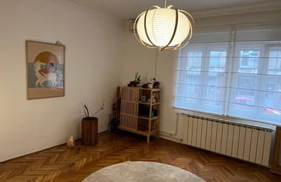 Аренда уютной меблированной трехкомнатной квартиры 77 м² во Врачаре, Белград, Сербия