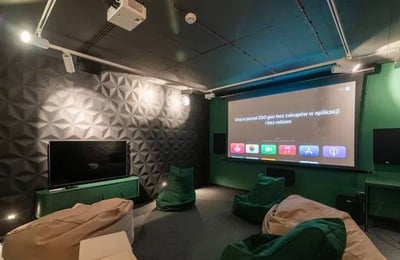 Location d’un appartement moderne de 2 pièces, 36 m², Zabłocie, Cracovie, Pologne