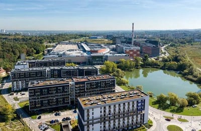 Rent of a bright 3-room apartment, 54 m², in a new building in Stare Podgórze, Kraków, Poland