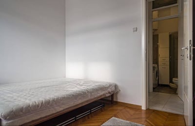Rent of a 2-room apartment, 45 m², opposite Kalemegdan Fortress, Belgrade, Serbia