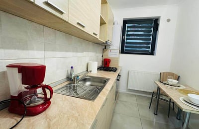 Alquiler de un apartamento cómodo de 2 habitaciones en el Sector 6, Bucarest, Rumanía