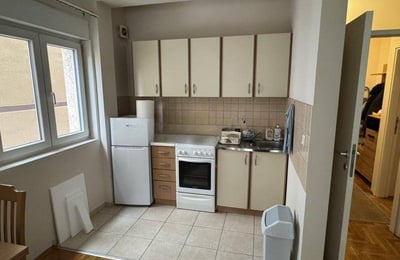 Rent of a cozy 3-room apartment, 60 m², in Vračar, Belgrade, Serbia