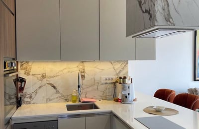 Аренда стильной, светлой двухкомнатной квартиры, 56 м², в центре Врачара, Белград, Сербия