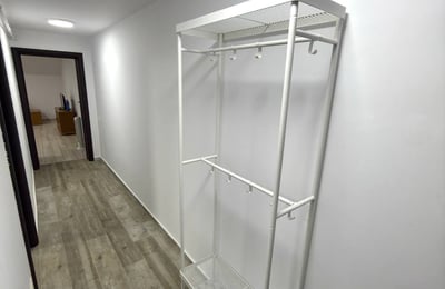 Аренда комфортной квартиры со свежим ремонтом, Бухарест, сектор 6, Кьяжна, Румыния