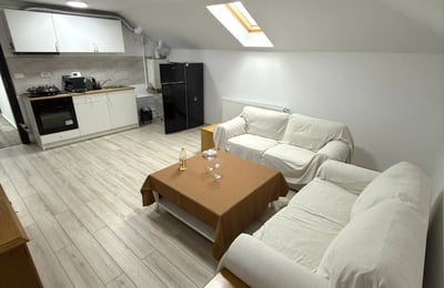 Аренда комфортной квартиры со свежим ремонтом, Бухарест, сектор 6, Кьяжна, Румыния