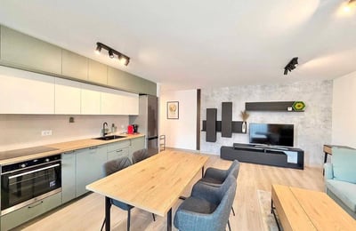 Location d’un appartement confortable de 2 pièces, Brașov, Roumanie