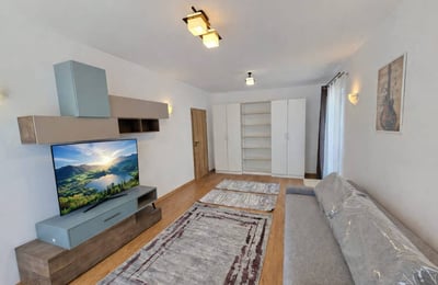 Rent of a comfortable 2-room apartment, 70 m², Tractorul, Brașov, Romania