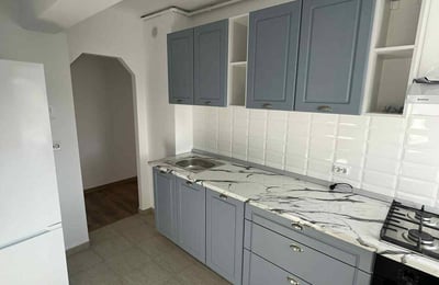 Аренда комфортной двухкомнатной квартиры, 60 м², Брашов, Румыния