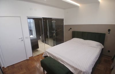 Аренда просторной двухэтажной трёхкомнатной квартиры, 120 м², центр города, Белград, Сербия