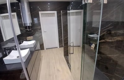 Аренда просторной двухэтажной трёхкомнатной квартиры, 120 м², центр города, Белград, Сербия