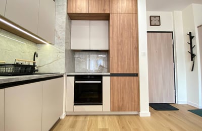Alquiler de un acogedor y luminoso apartamento de 2 habitaciones, 50 m², Varsovia, Polonia