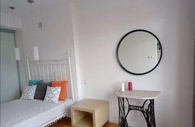 Location d’un appartement confortable de 2 pièces, 40 m², Śródmieście, Varsovie, Pologne