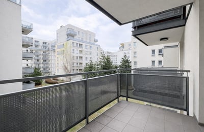 Alquiler de un luminoso apartamento amueblado de 2 habitaciones, 54 m², Marina Mokotów, Varsovia, Polonia