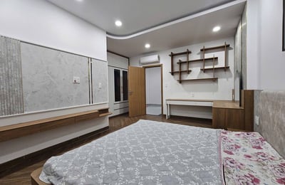 Alquiler de una moderna y nueva villa amueblada, 270 m², cerca del mar, Nha Trang, Vietnam