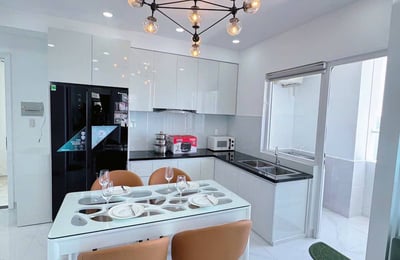 Location d’un appartement moderne et de luxe près de la mer, Nha Trang, Vietnam