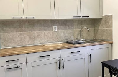 Miete einer guten, frisch renovierten 2-Zimmer-Wohnung, Sektor 6, Bukarest, Rumänien