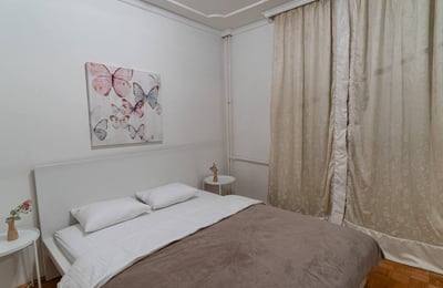 Rent of a cozy 3-room apartment, 75 m², city center, Belgrade, Serbia