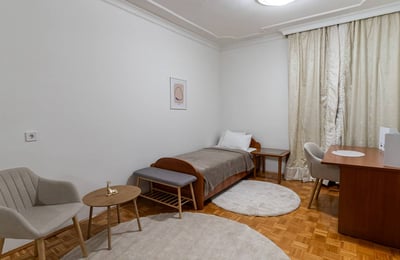 Rent of a cozy 3-room apartment, 75 m², city center, Belgrade, Serbia