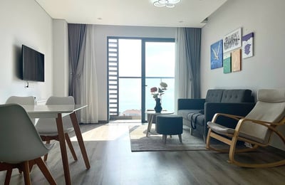 Location d’un appartement meublé de 2 chambres avec vue sur la mer, 77 m², centre-ville, Nha Trang, Vietnam