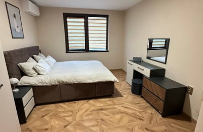 Alquiler de un acogedor apartamento amueblado de 2 habitaciones, 68 m², Briz, Varna, Bulgaria