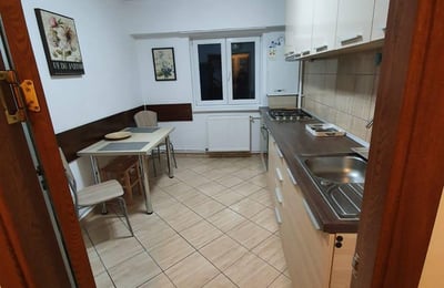 Miete einer komfortablen, möblierten 3-Zimmer-Wohnung, 80 m², Constanța, Rumänien