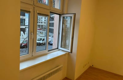 Аренда светлой двухкомнатной квартиры, 55 м², Holešovice, Прага, Чехия