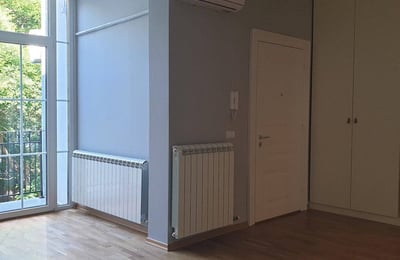 Rent of a spacious 3-room apartment, 84 m², Vračar, Belgrade, Serbia