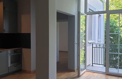 Rent of a spacious 3-room apartment, 84 m², Vračar, Belgrade, Serbia